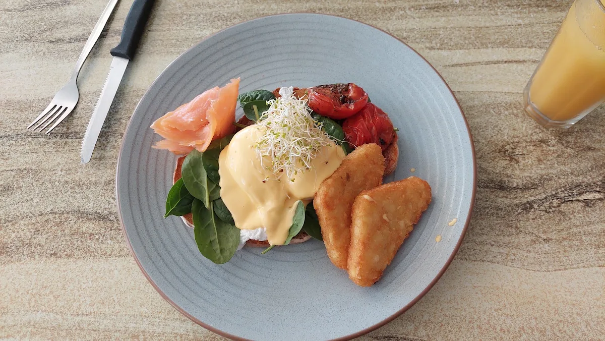 Salmon Benny, Aromas On Sea