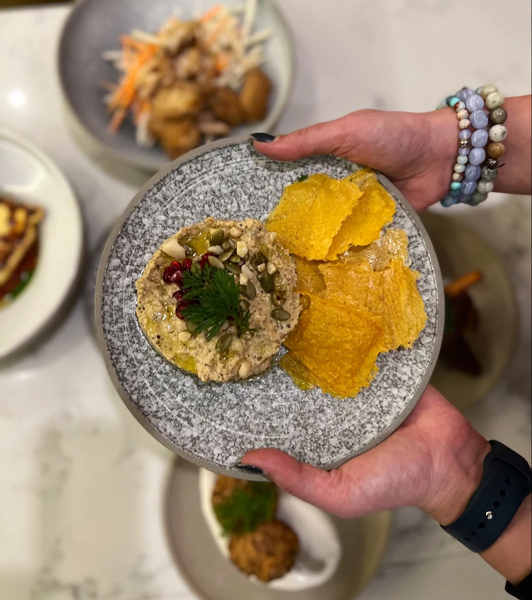 Macadamia Hummus