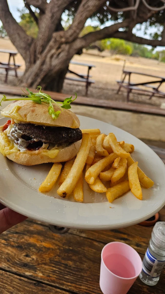 Highlights, Central Greenough Cafe