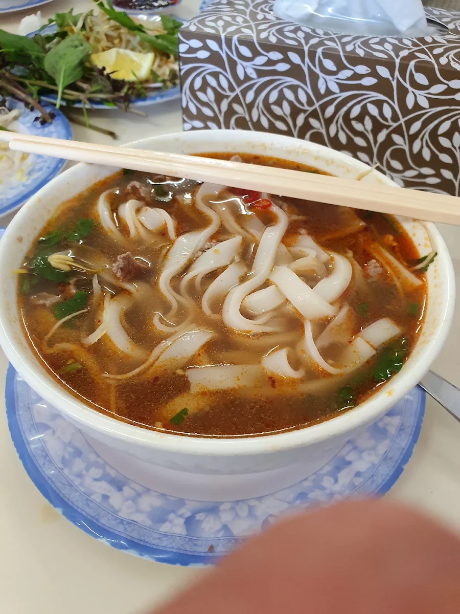 Pho Tai - Rare Beef Noodle Soup