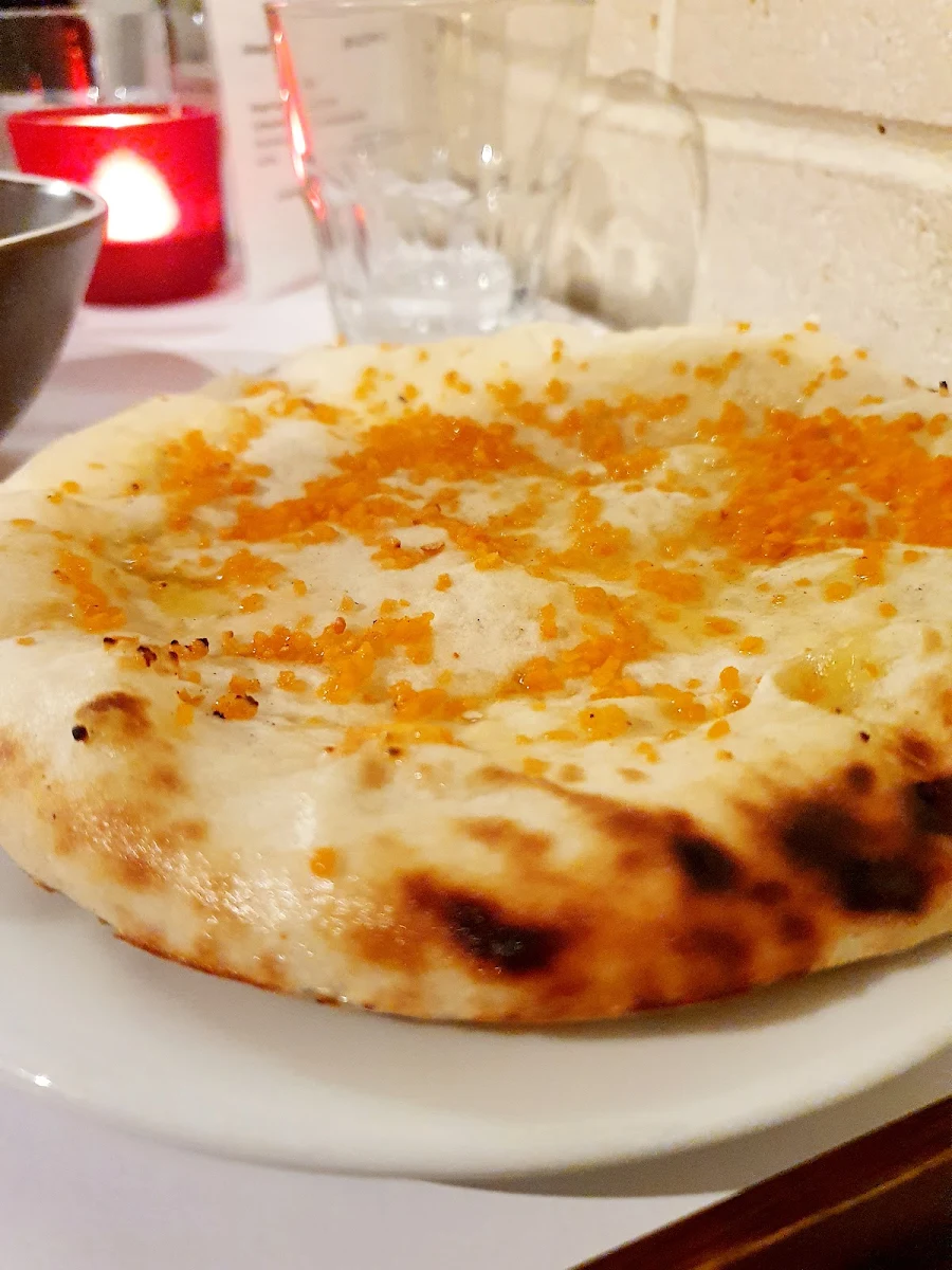 Cheese and Garlic Naan