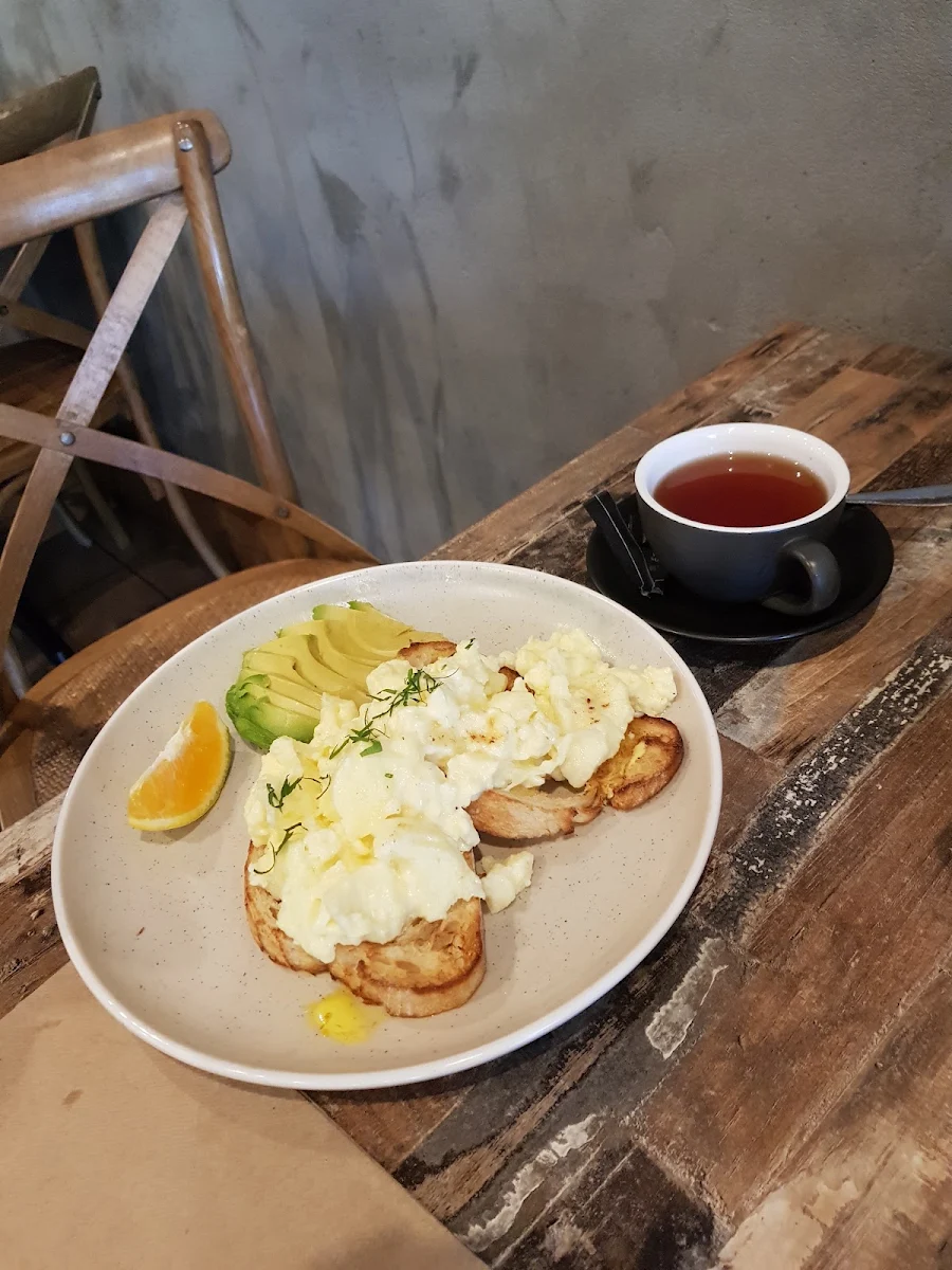 Scrambled Eggs, Little Italy Griffith