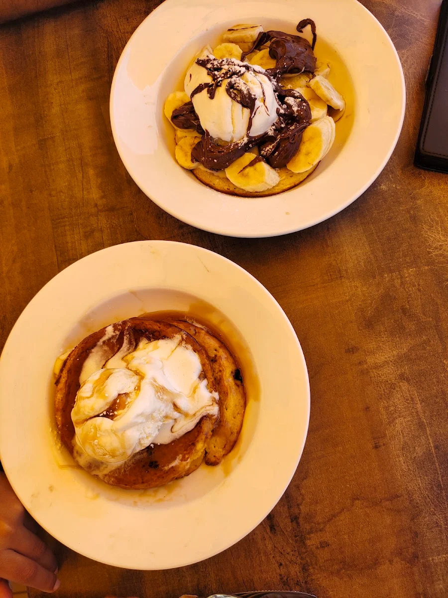 Pancakes, Munchas Cafe and Catering