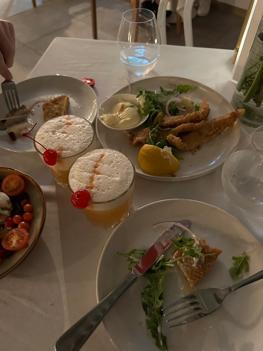 Highlights, The Noble Restaurant & Bar