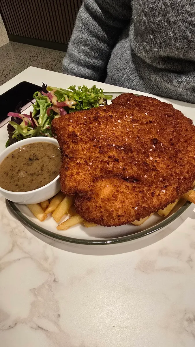 Highlights, Prospect Hotel & Cellars