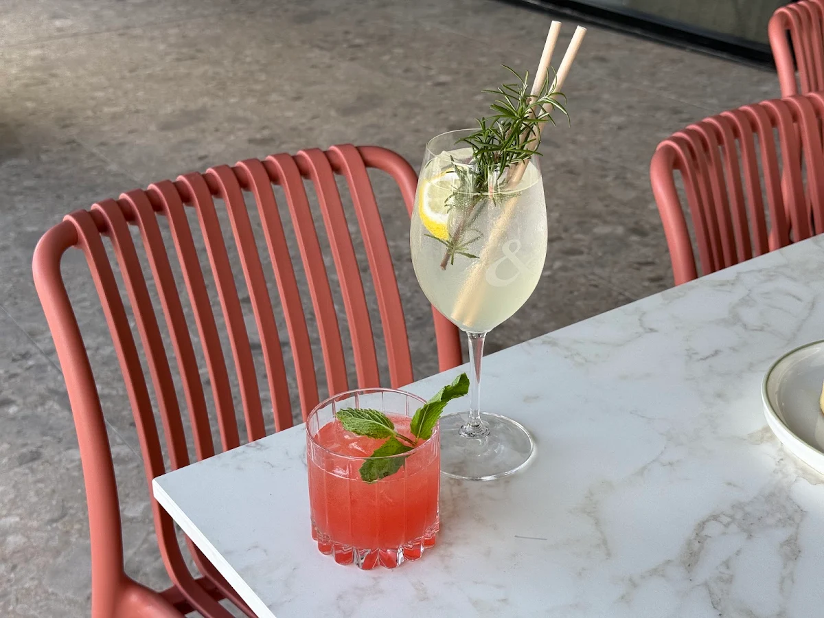 Highlights, Prospect Hotel & Cellars