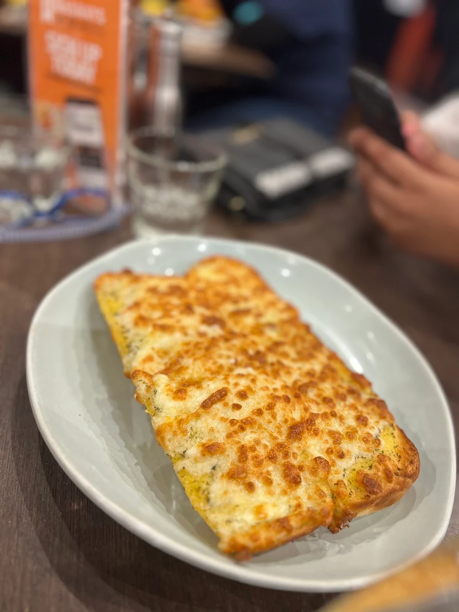 Cheesy Garlic Bread