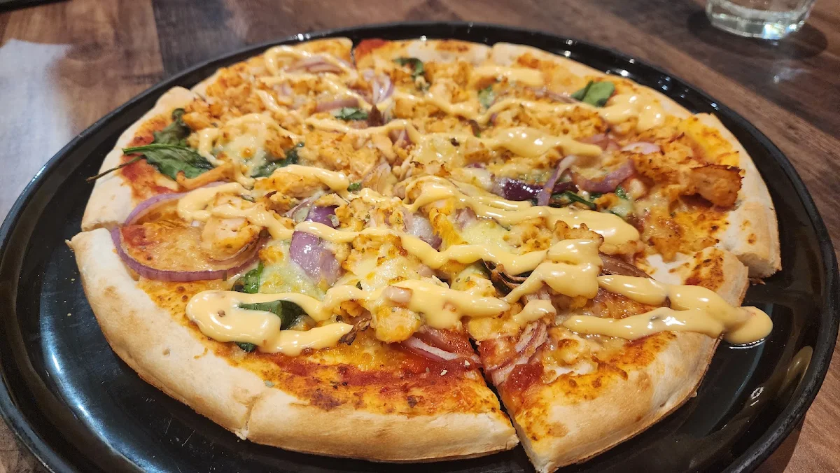 Peri Peri Chicken Pizza