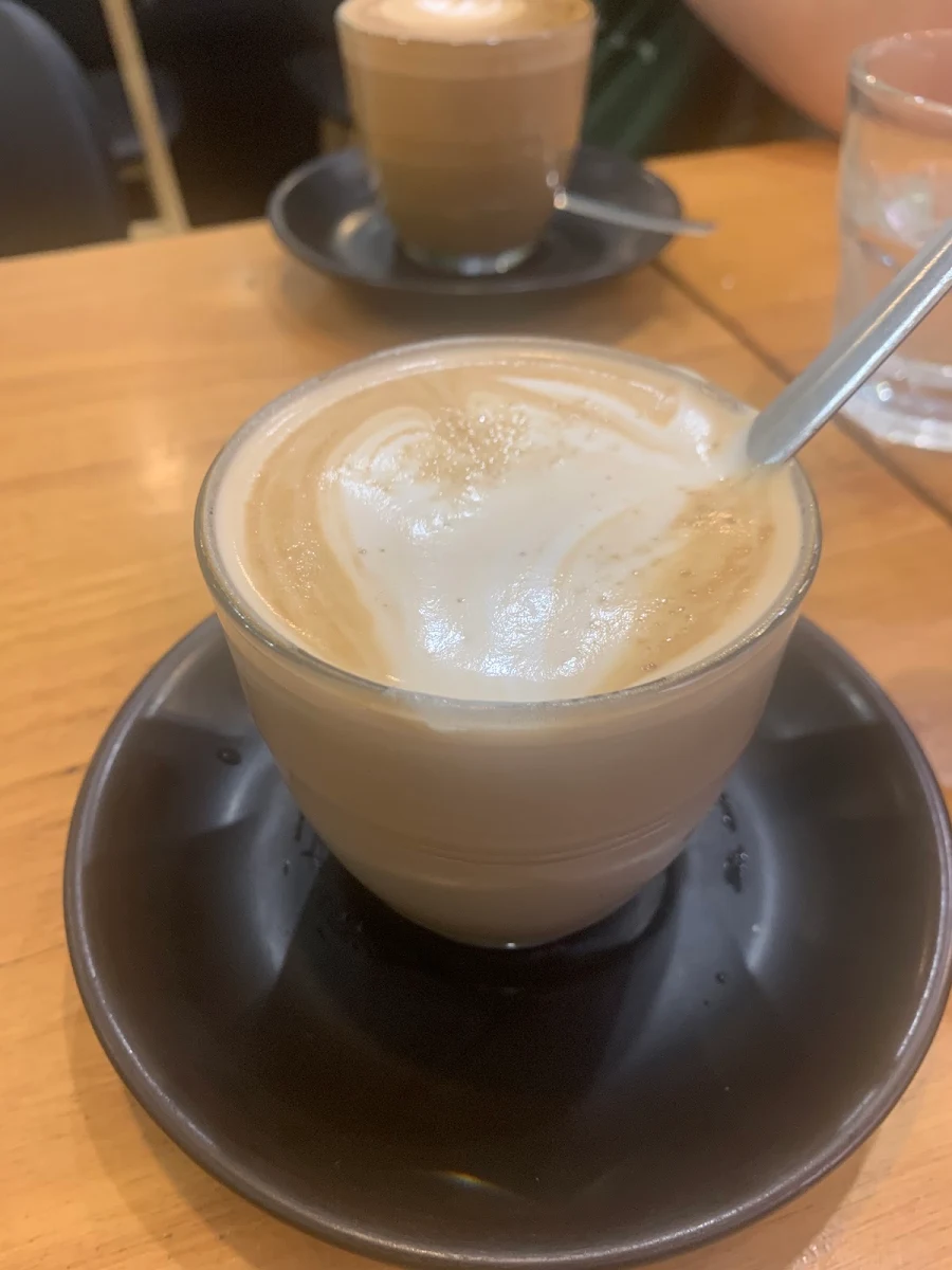 Latte, Saska