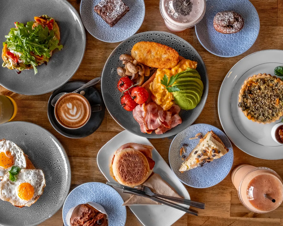 Highlights, M&B Cafe & Smoothie Bar