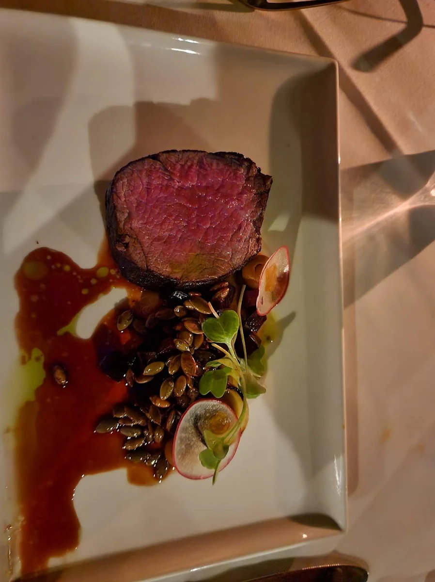 Black Angus Beef, Nautilus Restaurant