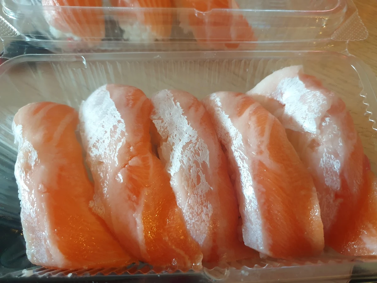 Salmon Nigiri