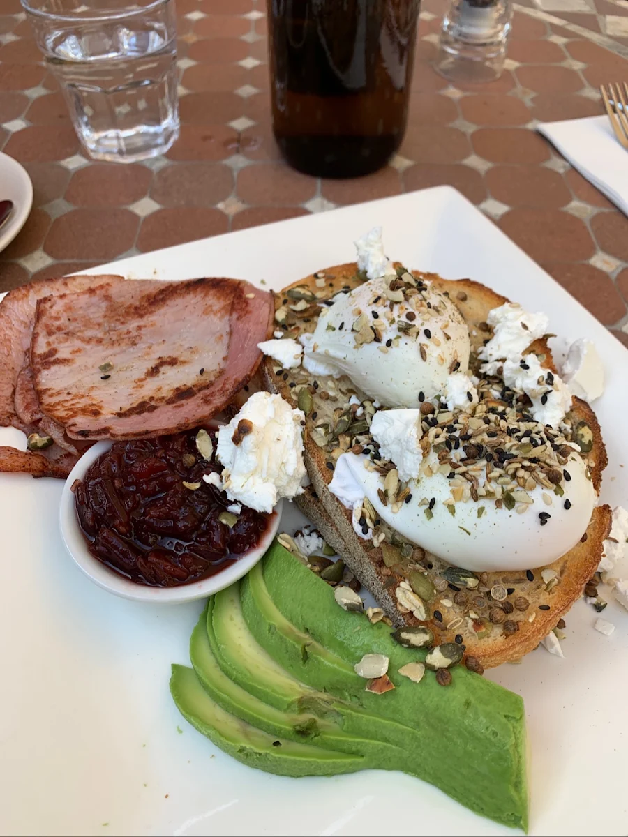 Egyptian Eggs, Thread Cafe