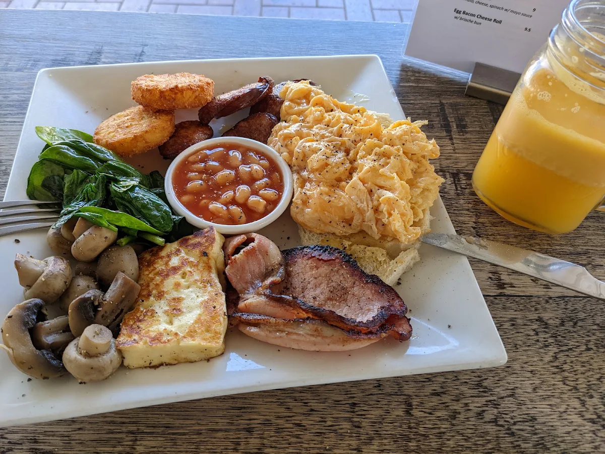 Highlights, Thread Cafe