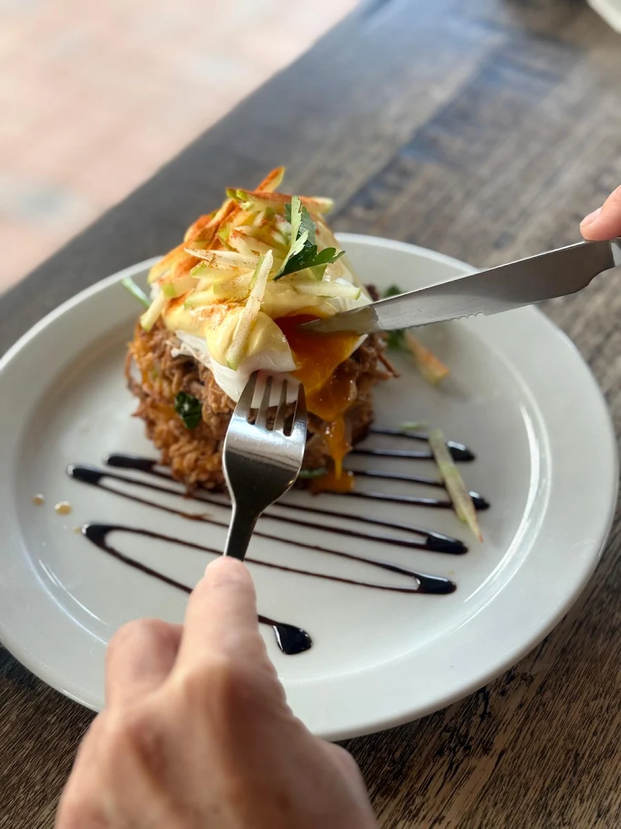 Thread Rosti Benedict, Thread Cafe