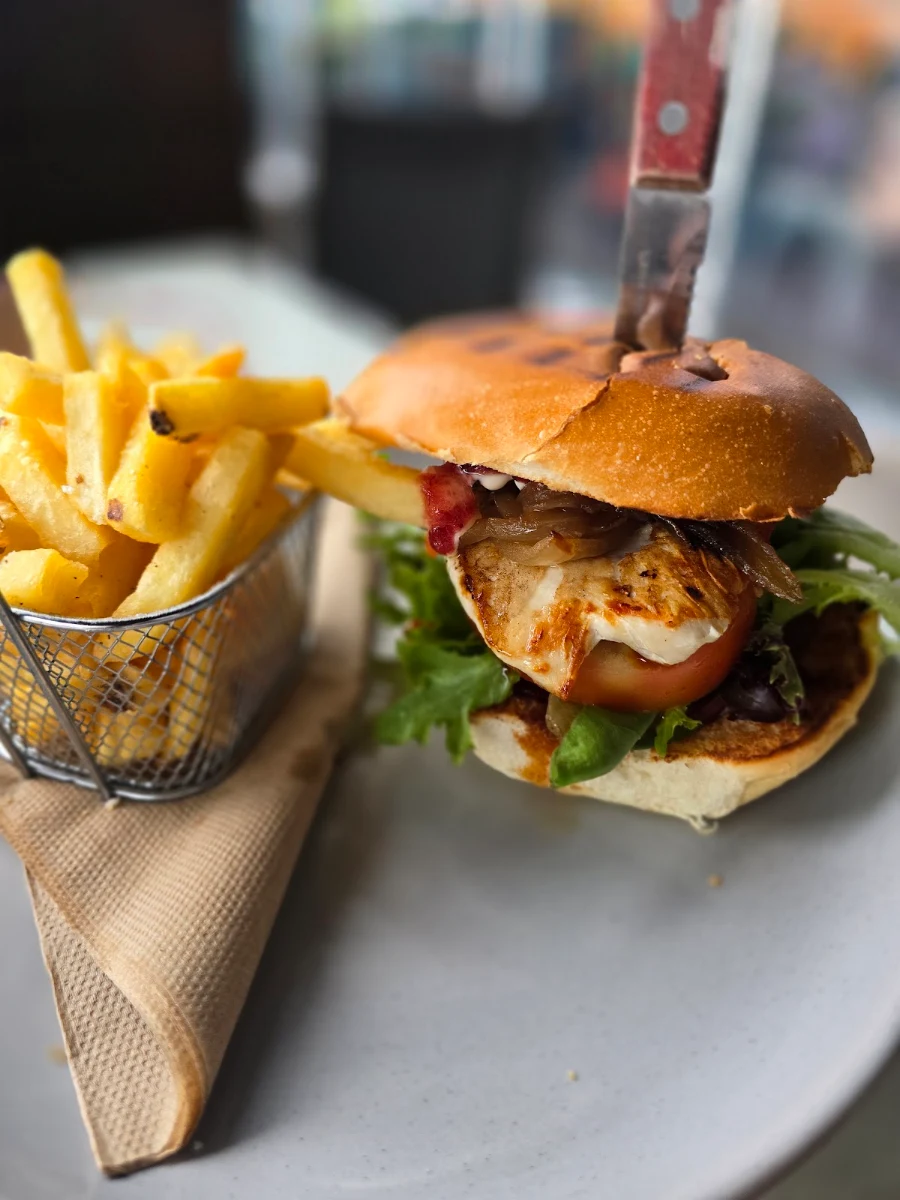 Highlights, Zanziba Riverside Cafe