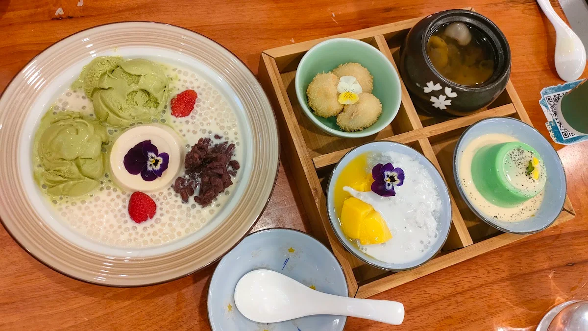 Hokkaido Style 3 6 Milk Pudding with Green Tea Ice Cream with Green Tea Ice Cream Red Beans Sago