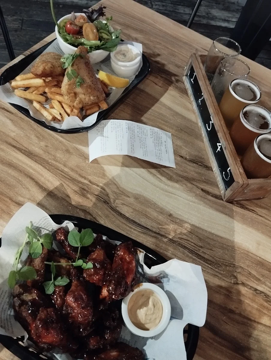 Beer Paddle, Hemingway's Brewery FNQ