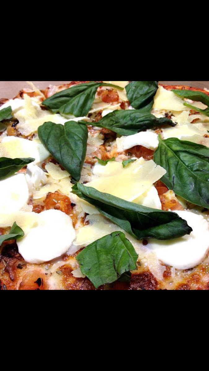 Highlights, Bella Beaumont Pizzeria - Pizza & Pasta Delivery