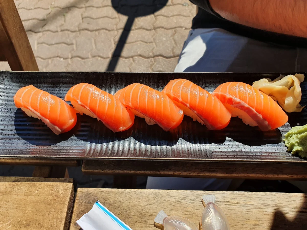 Nilgiri, Sushi Sankaku (Seaforth)