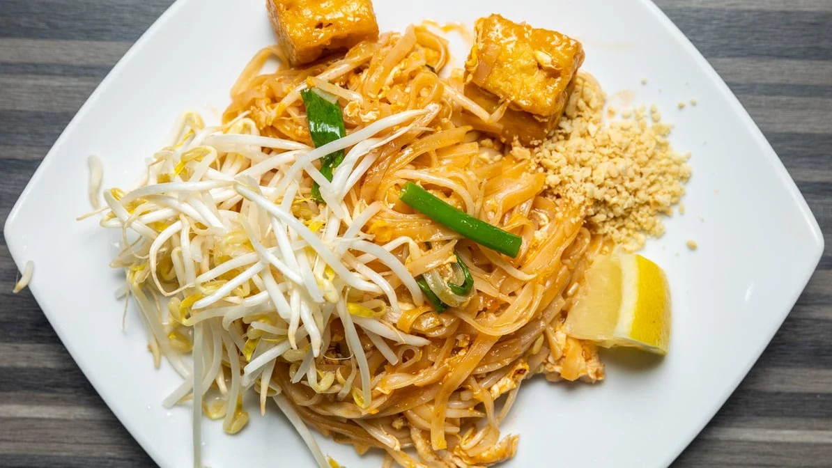 Highlights, Thai Hutt