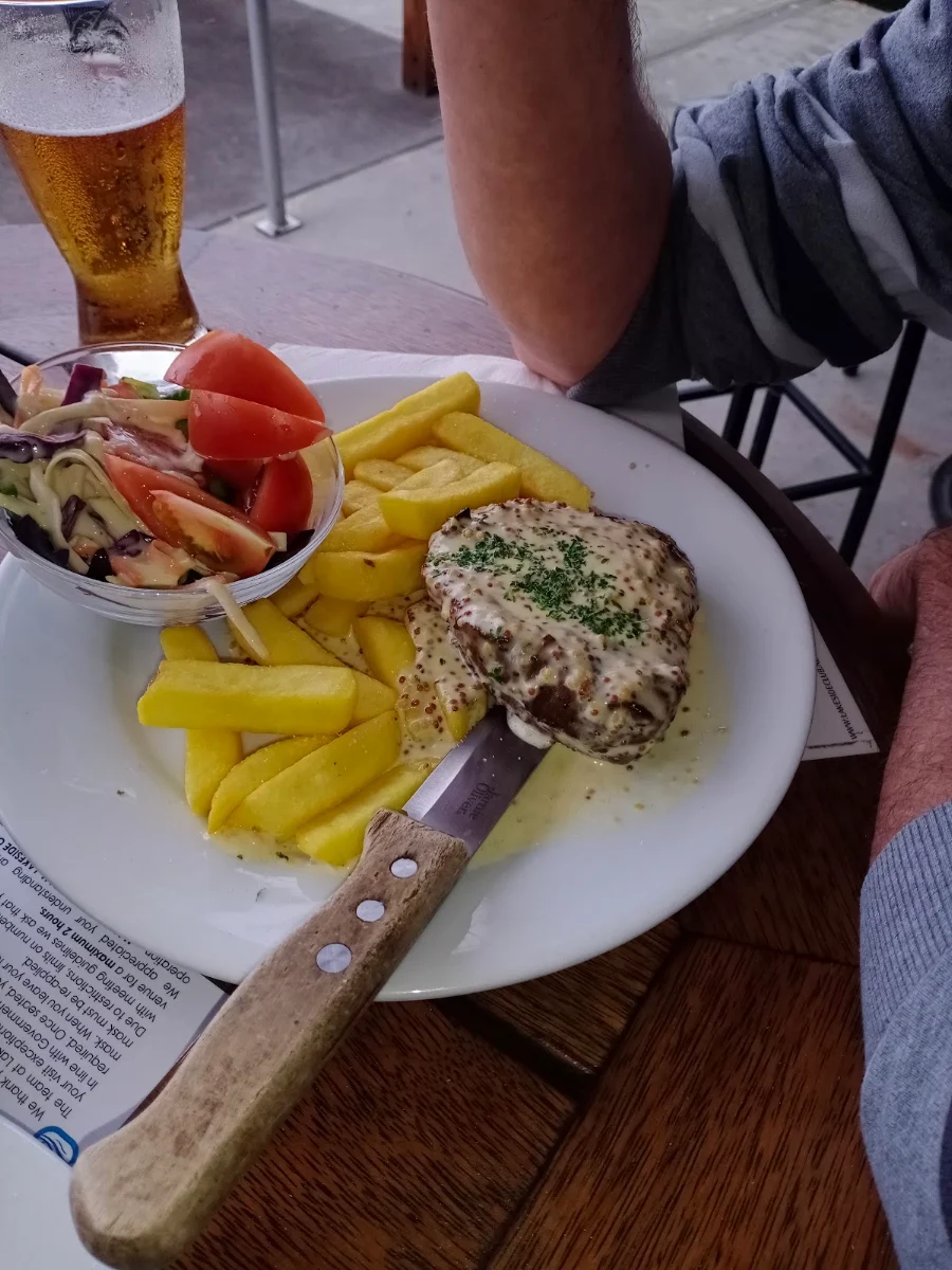 Eye Fillet Steak, Lakeside Club