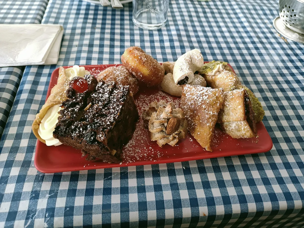 Dessert Platter, Nanna’s Place Mediterranean Restaurant