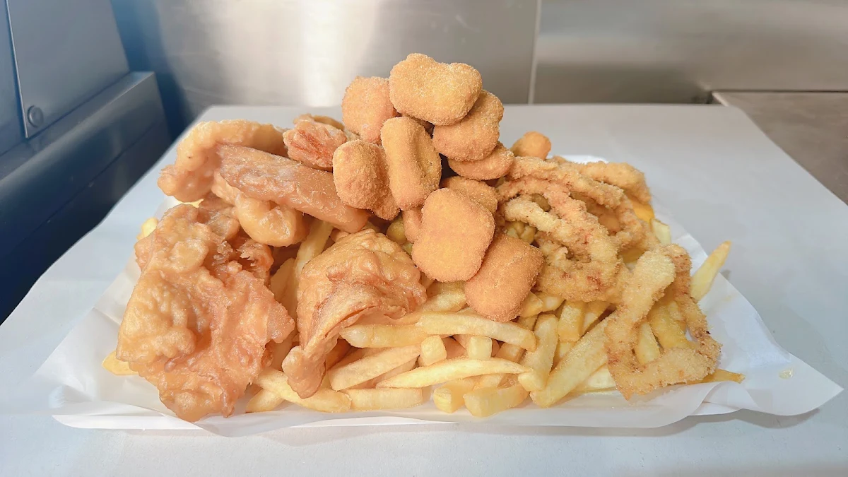 Highlights, B&M FISH AND CHIPS