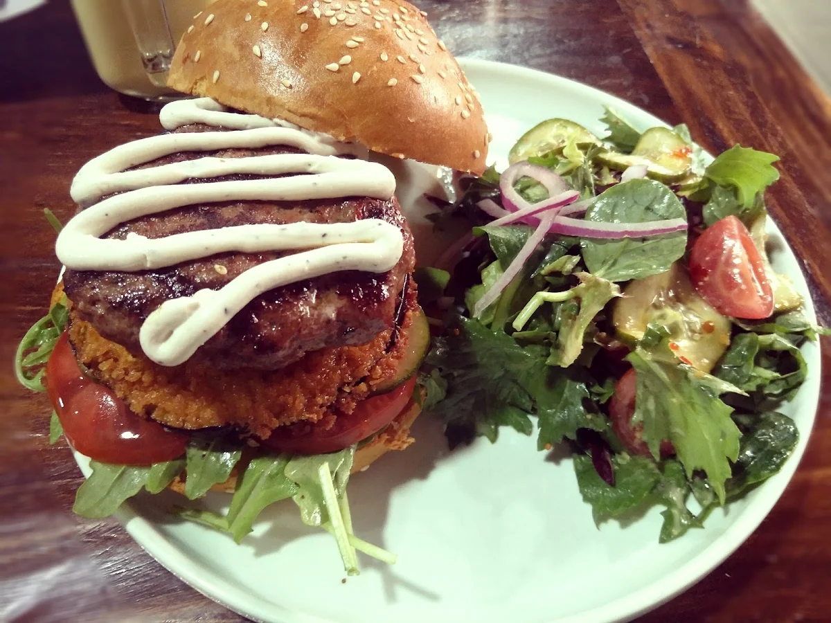 Kafta Burger, Affiniti Cafe