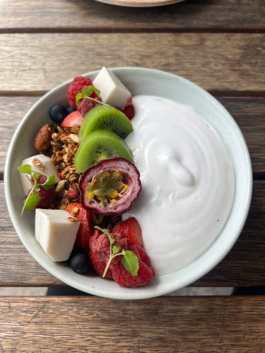 Granola Bowl, Parkstone