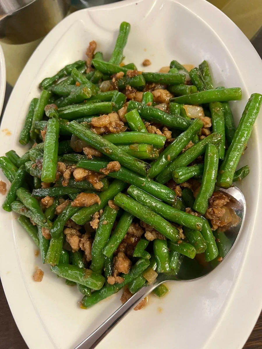 Stir Fried Long Bean with Minced Pork