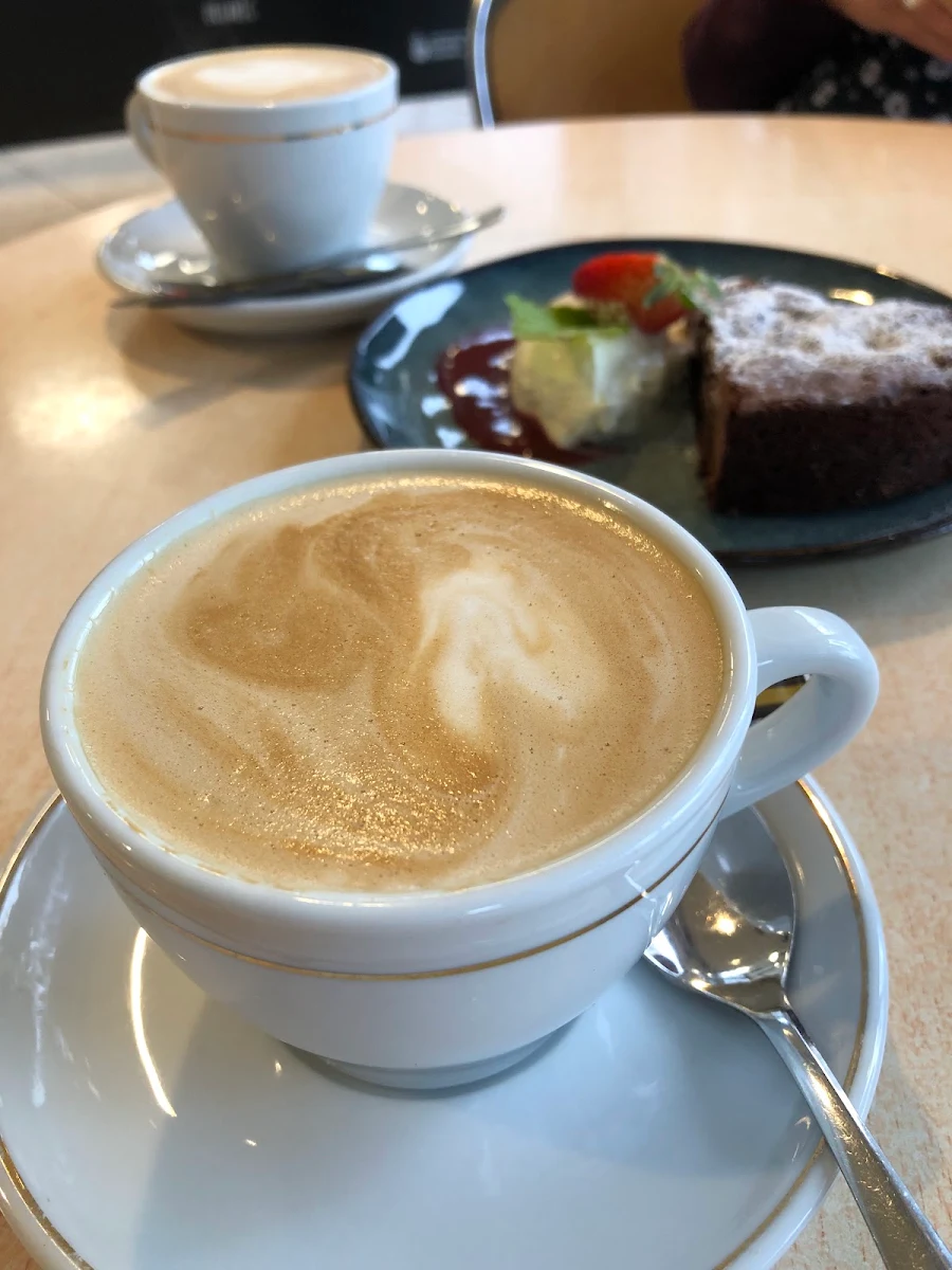 Hot Coffee, Bake & Brew Cafe