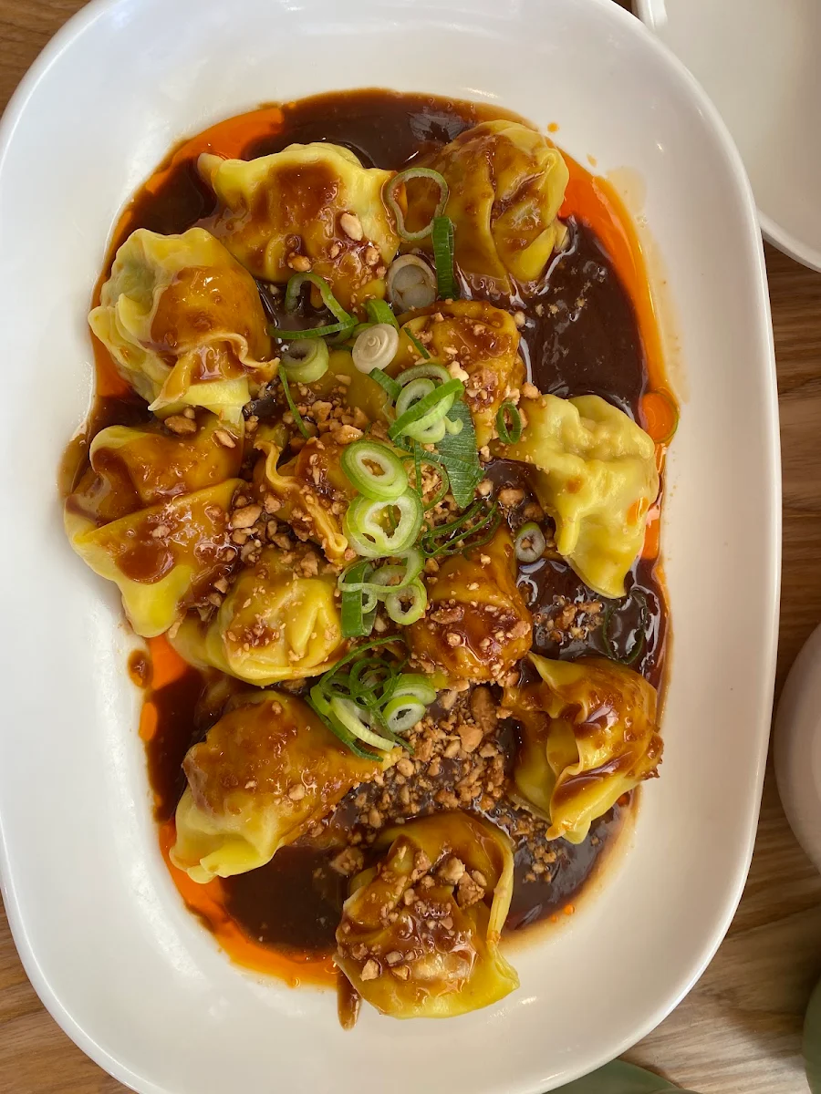 Pork & Prawn Wonton in Spice Peanut Sauce 12 pcs