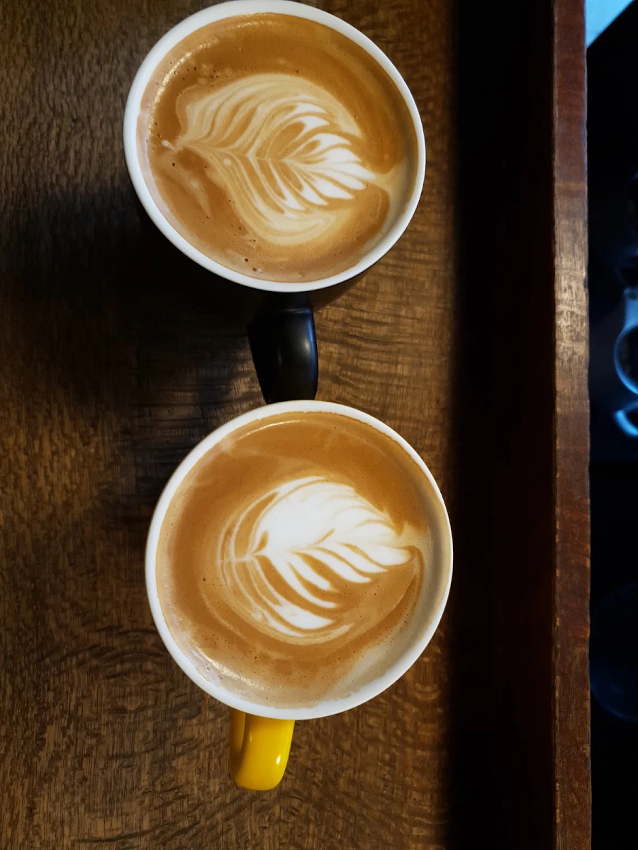Latte & Flat White, Sugar 'N Spice Cafe