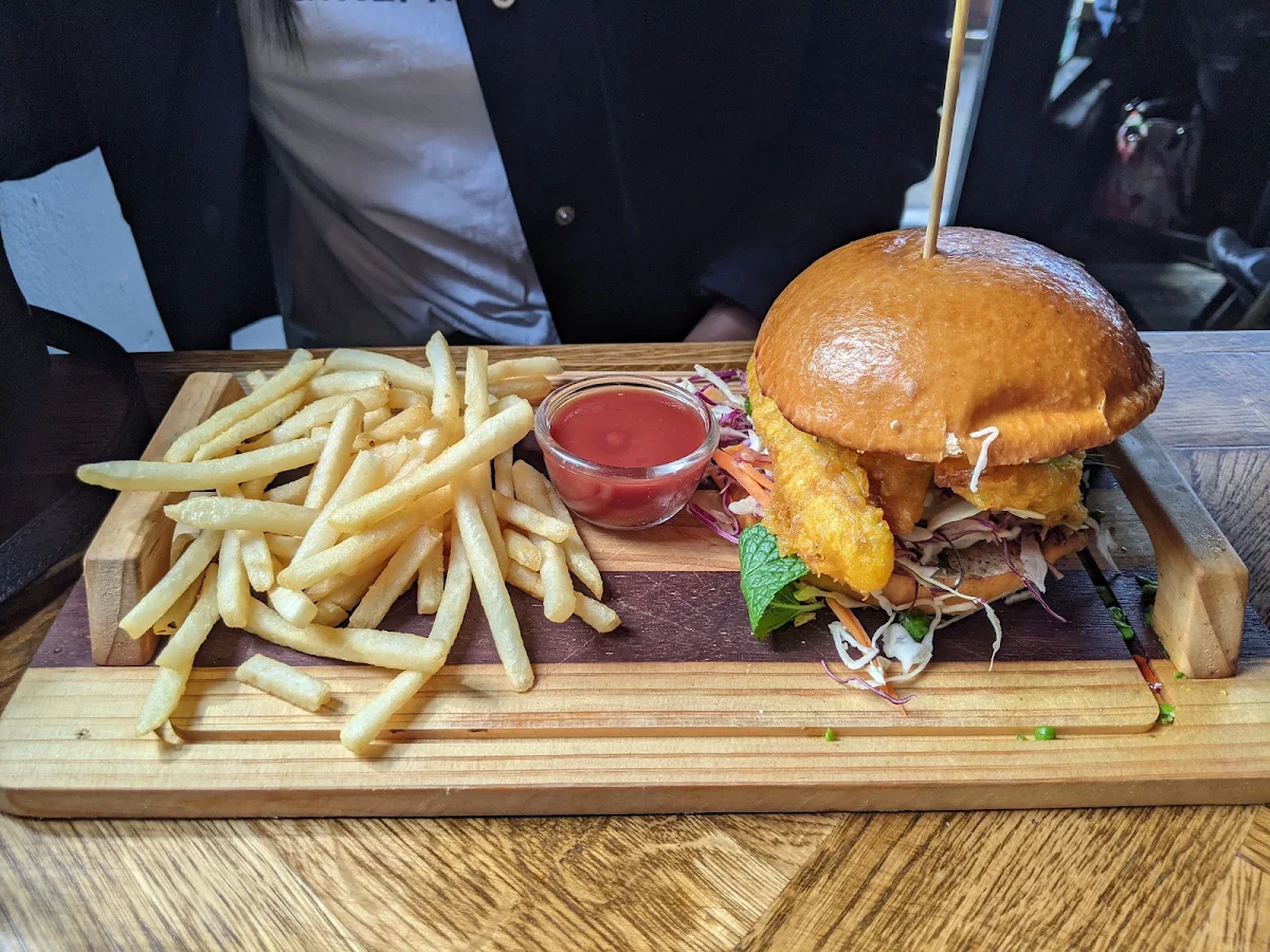 Fish Burger, Jackson Dodds Cafe Melbourne