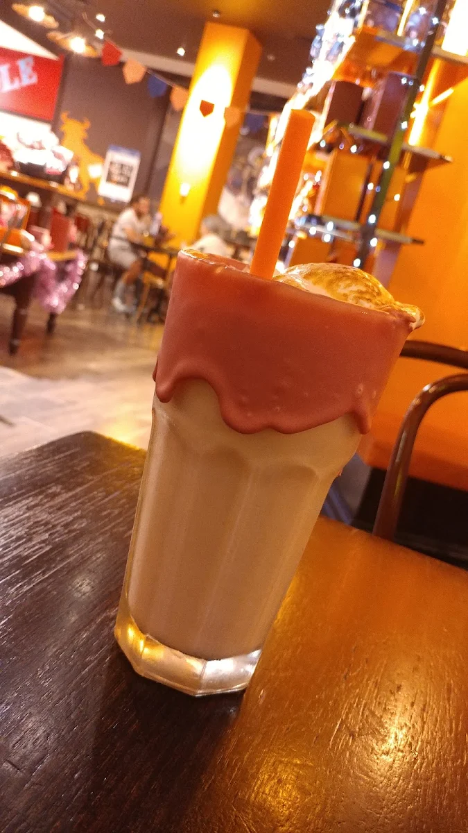 Ruby Shakes, San Churro Orion Springfield