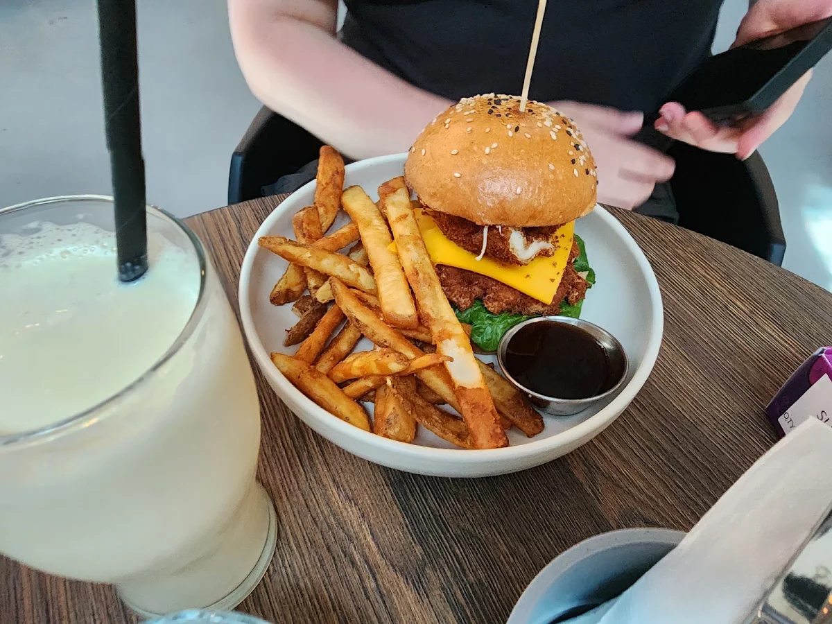 Chicken Burger, Cherry Beans Rydalmere