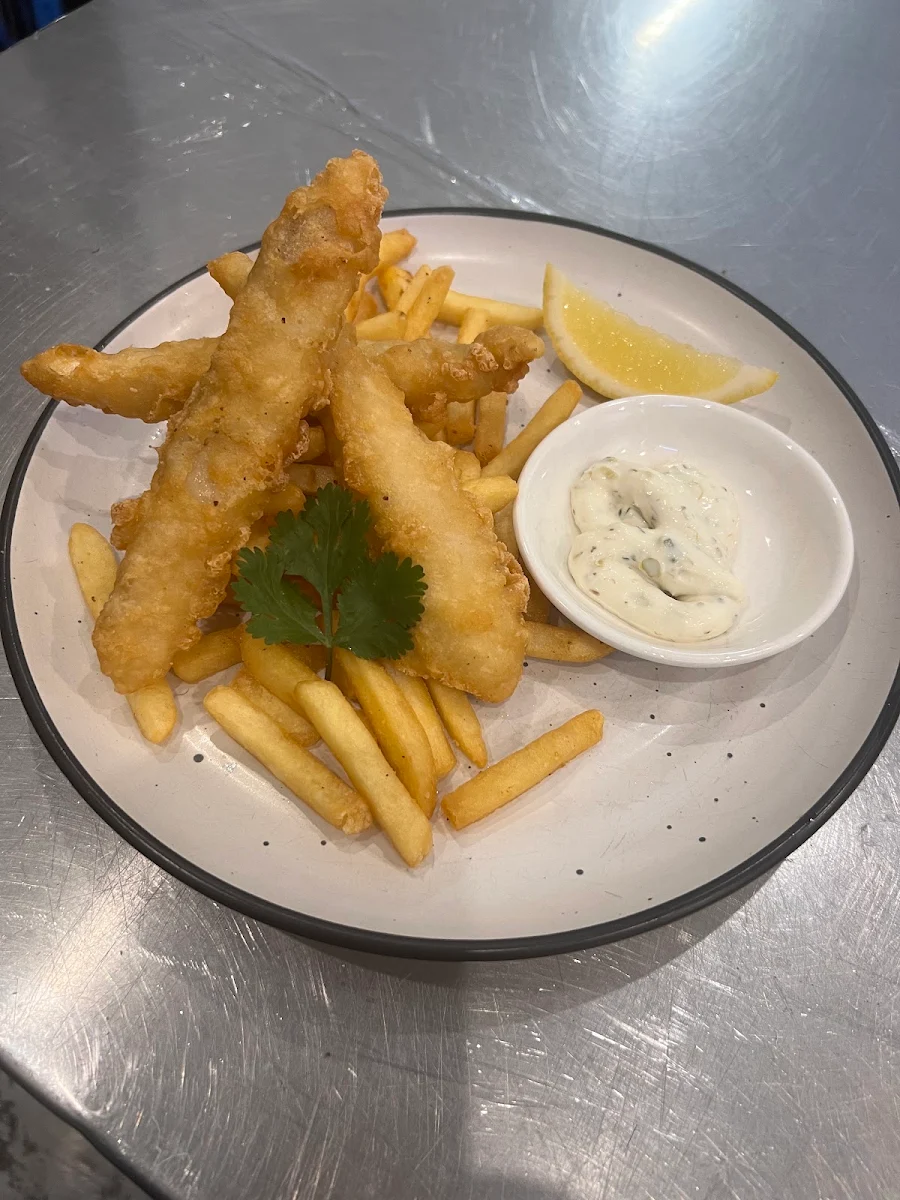 Fish and Chips, Cozy Cubz Cafe