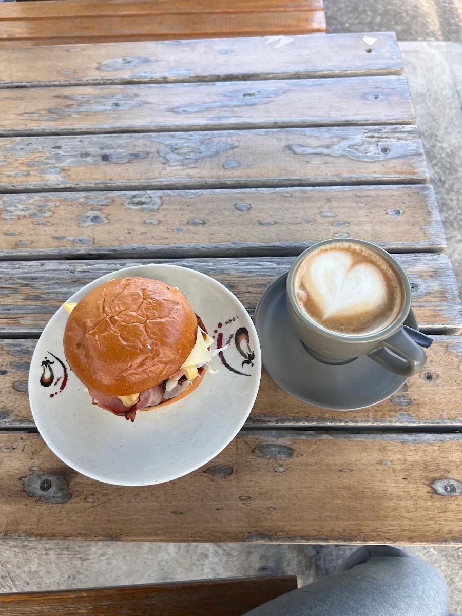 Highlights, Cozy Cubz Cafe