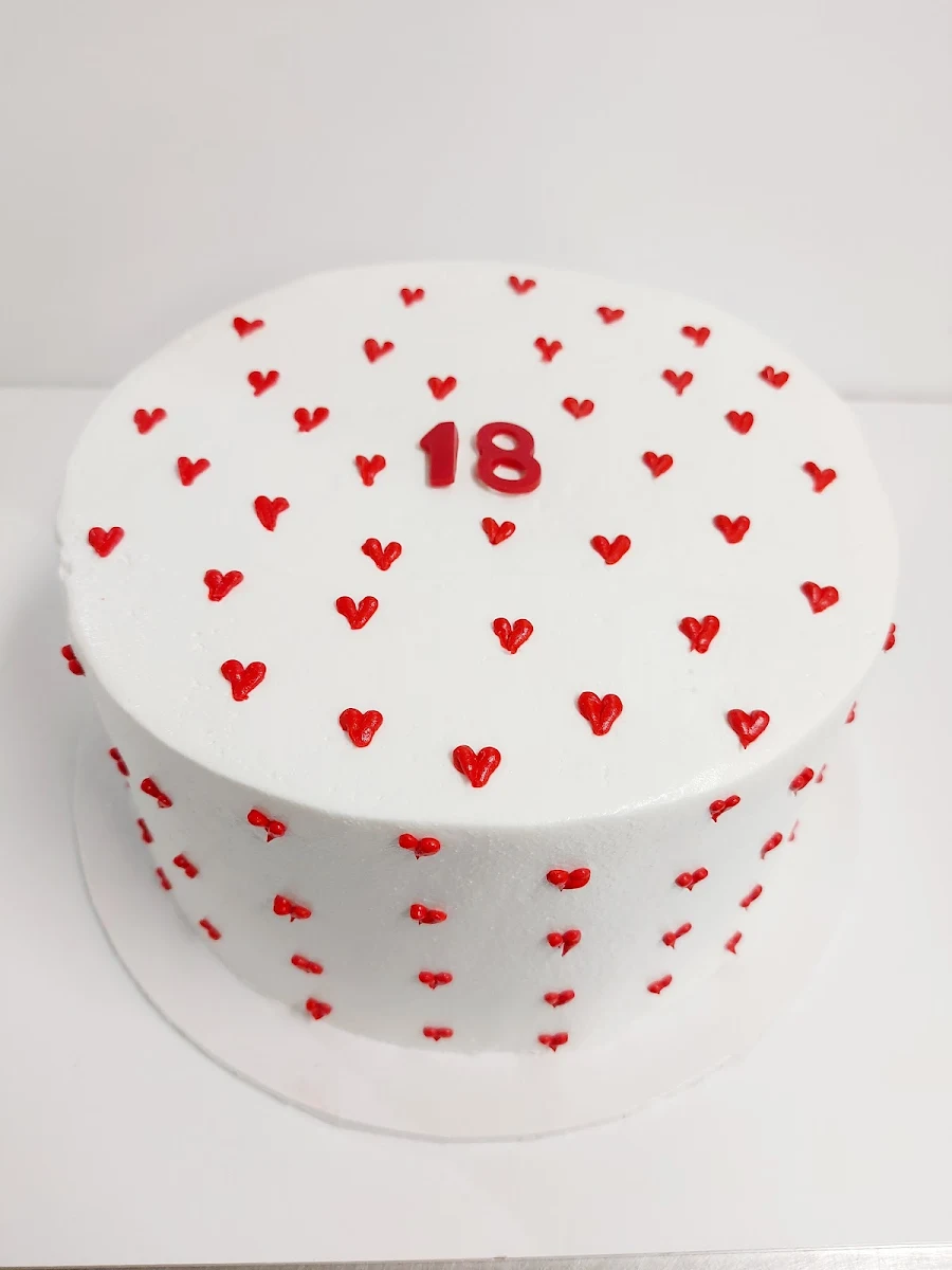 Custom Cake, The Cheesecake Shop Townsville