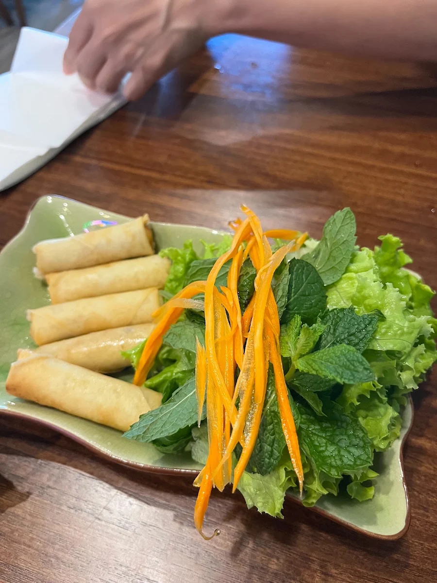 Spring Roll, Saigon River Restaurant