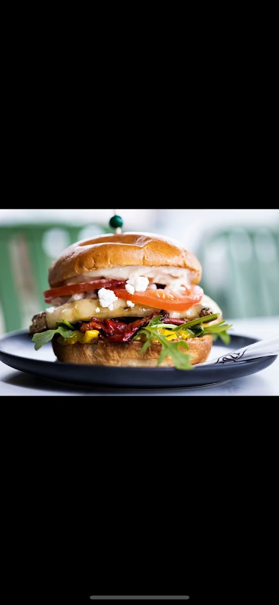 Highlights, Burgerooze Gisborne