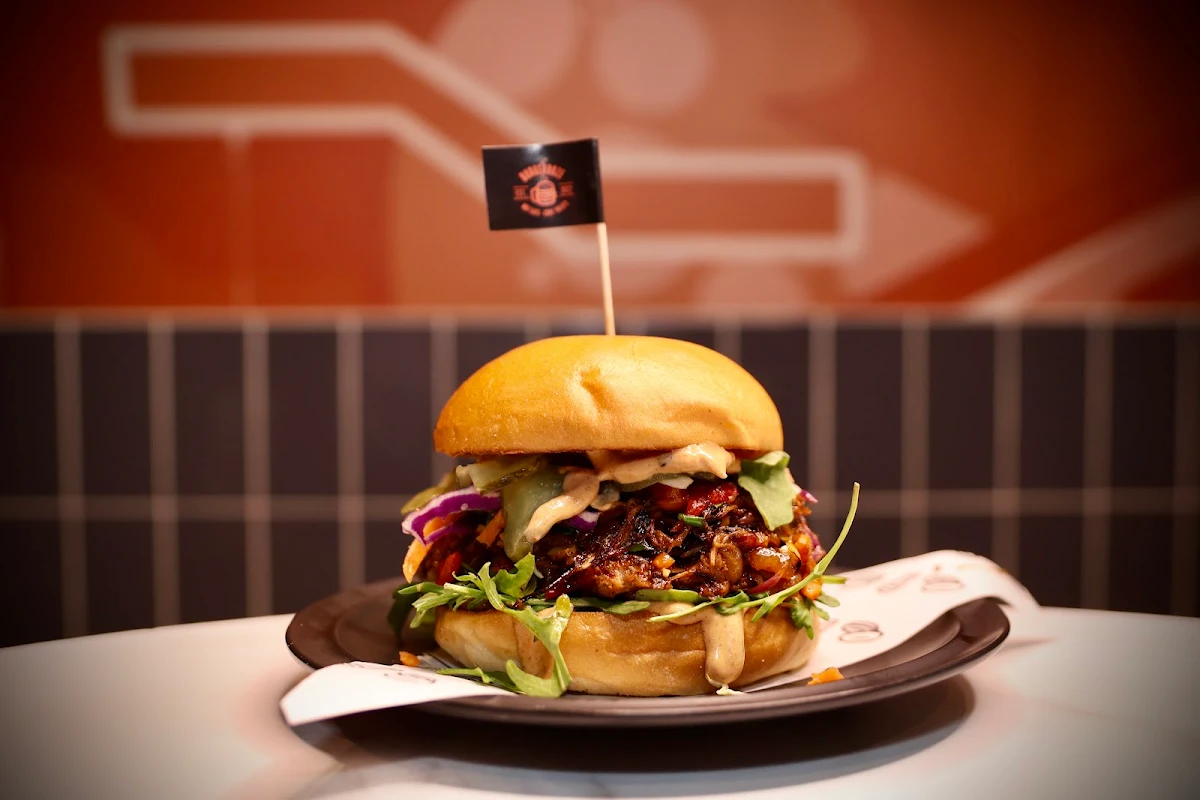 Highlights, Burgerooze Gisborne
