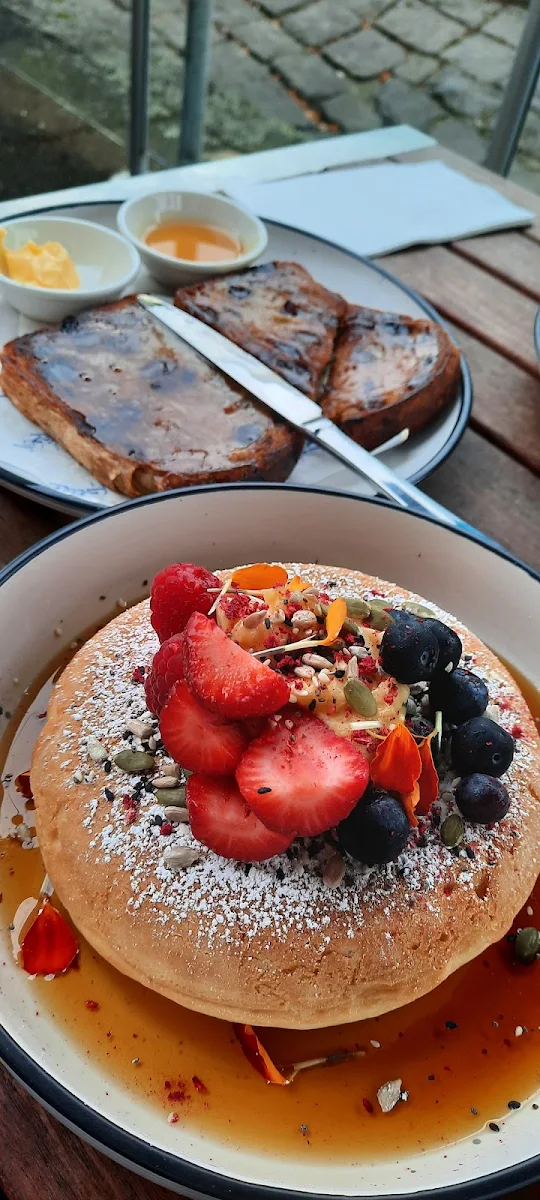 Buttermilk Hotcakes