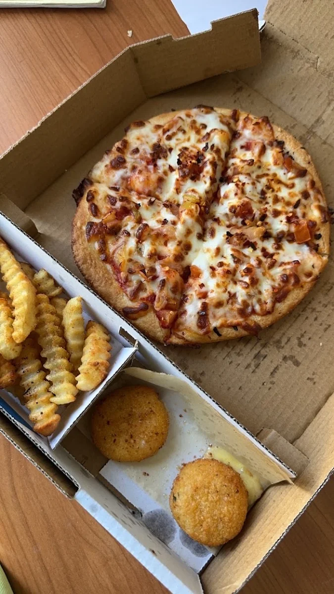 Highlights, Domino's Pizza Truganina