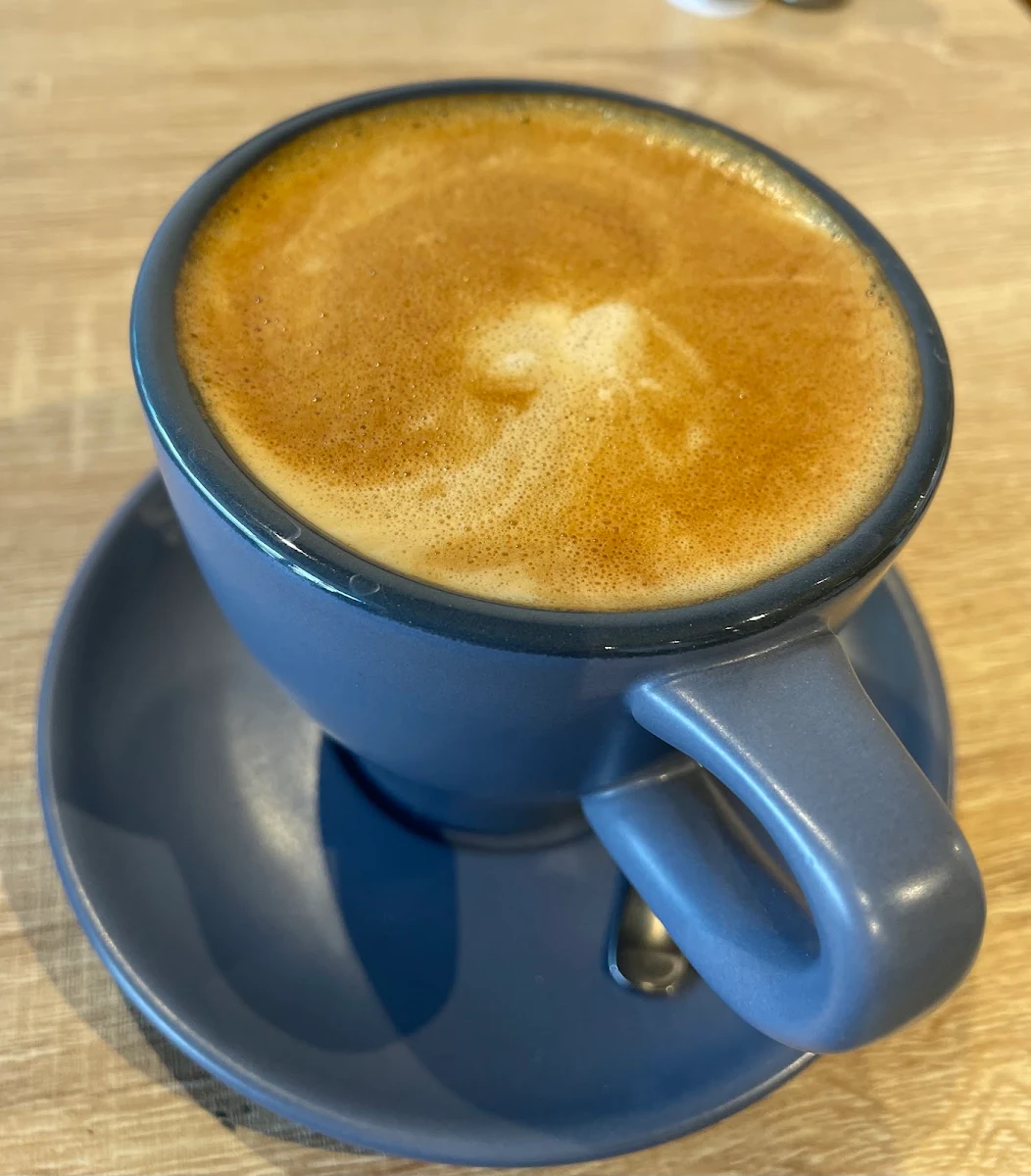 Flat White, AKM CAFE BONDI BEACH