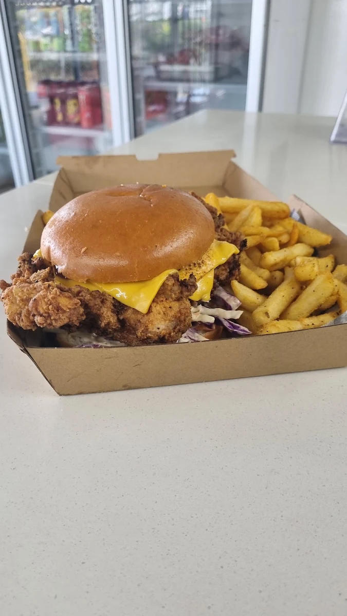 Highlights, Jose's Smokey BBQ Bar