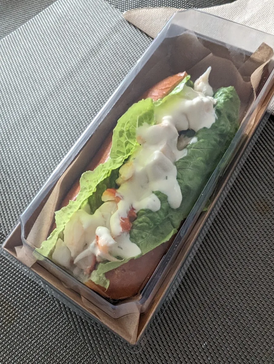 Lobster Roll, Bambys