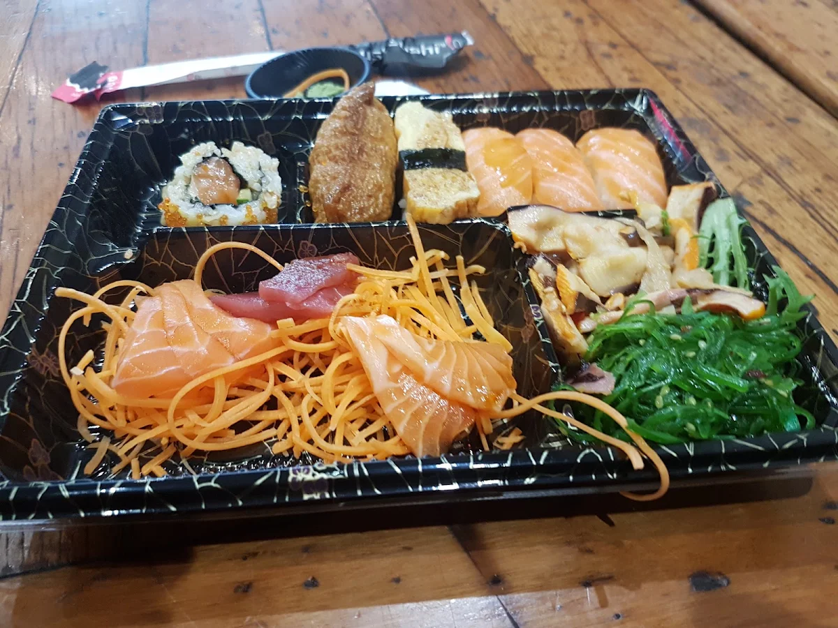 Sushi Deluxe