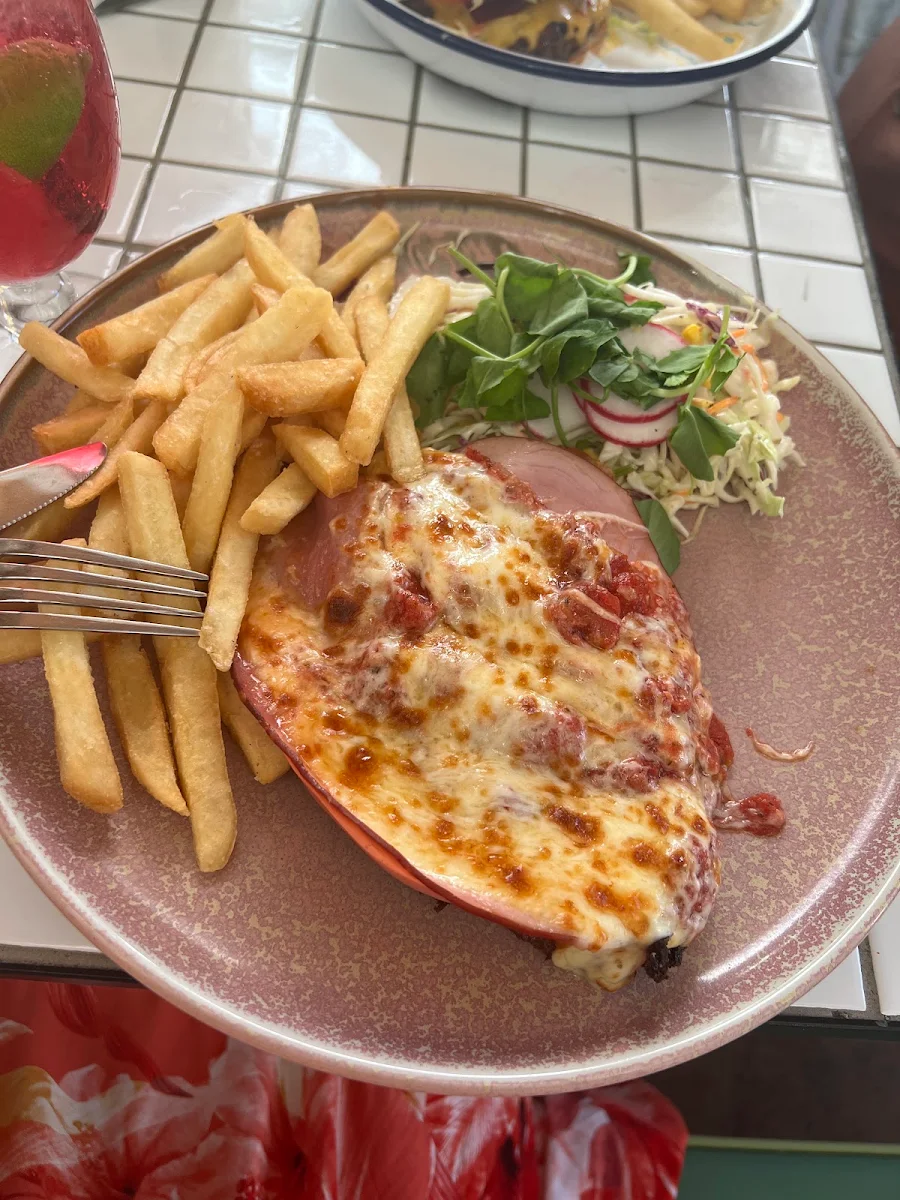 Chicken Parmi, The Belvedere